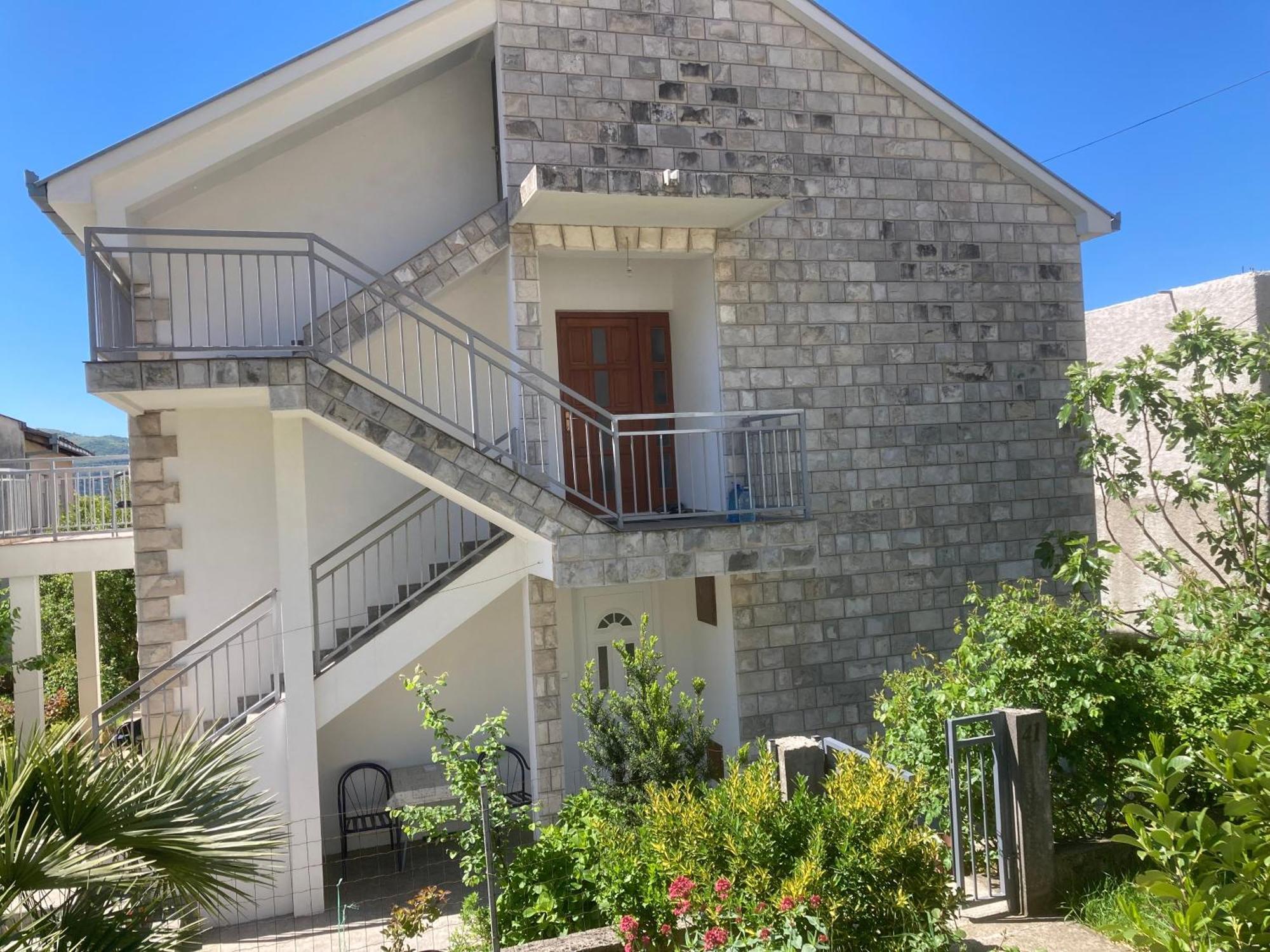 Guest House Konak Kod Danke Требинье Экстерьер фото