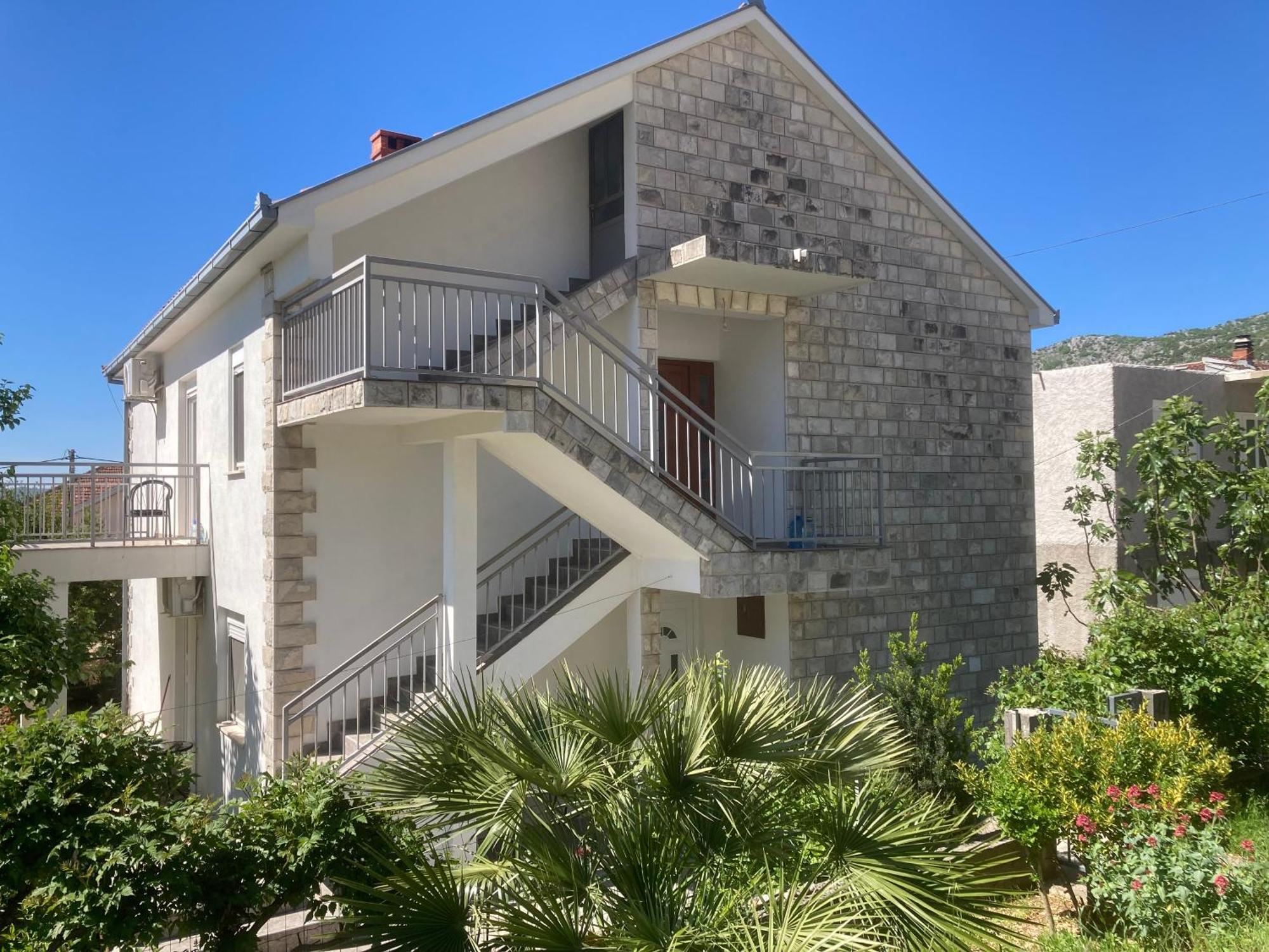 Guest House Konak Kod Danke Требинье Экстерьер фото